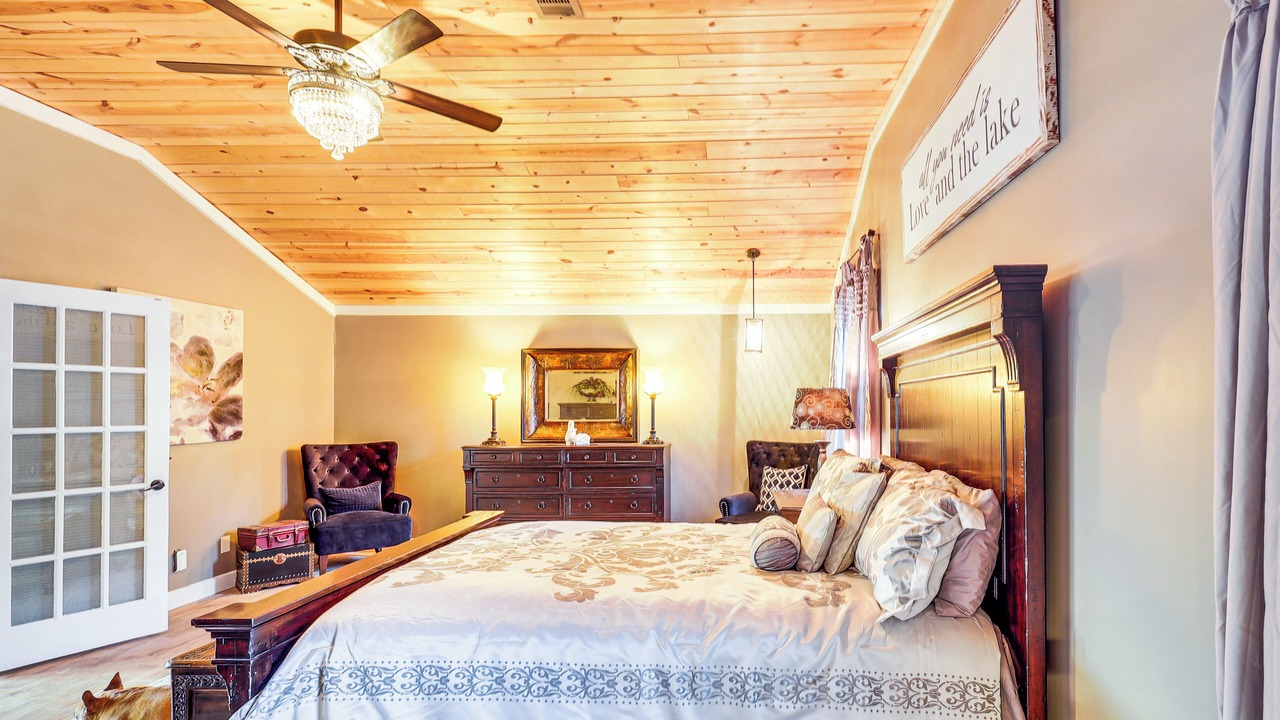Photo of Bedroom in Milledgeville