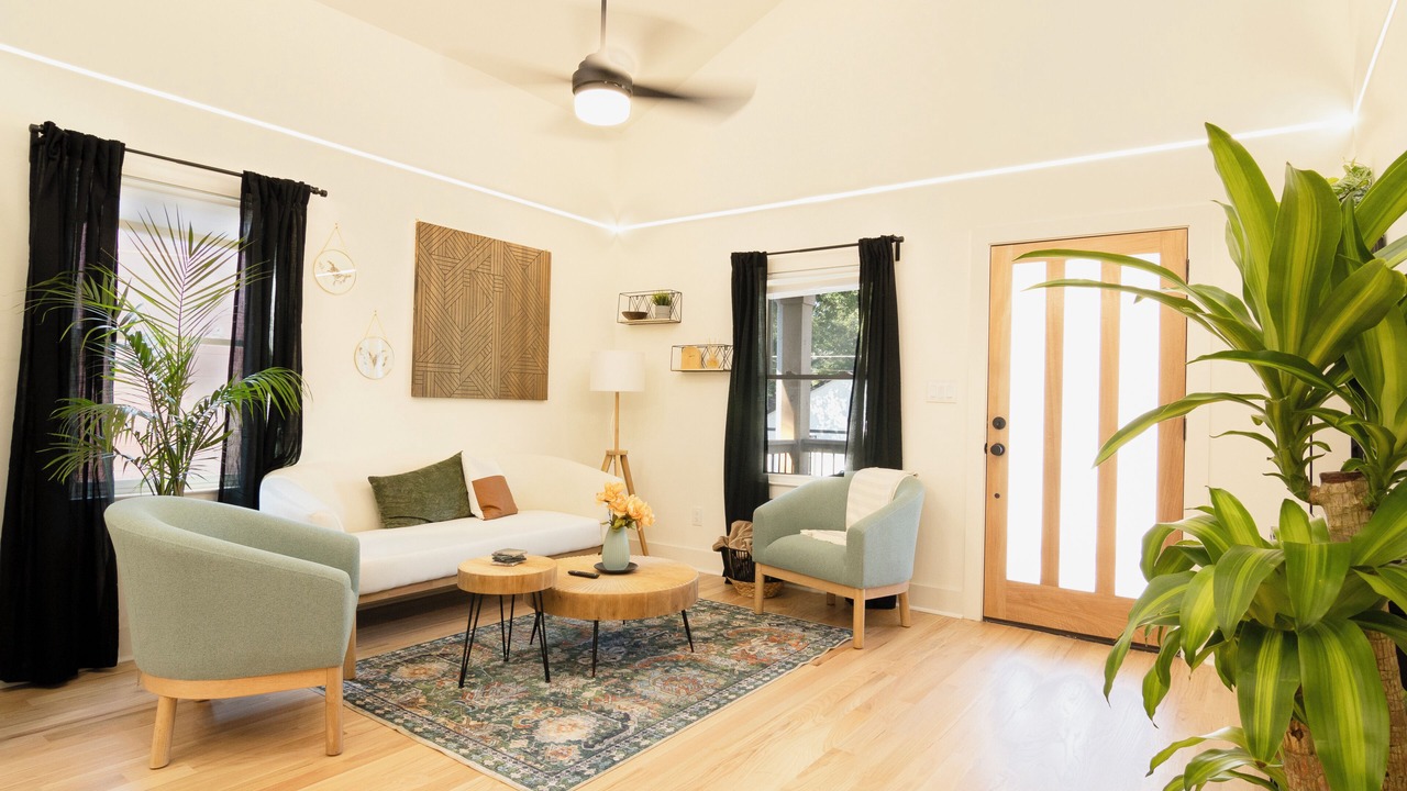 Photo of Livingroom in Pittsburgh