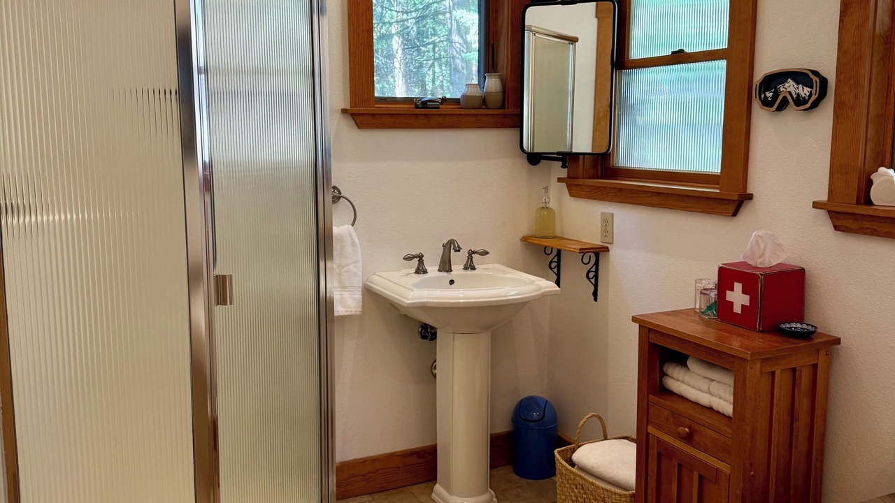 Photo of Bathroom in Dorrington