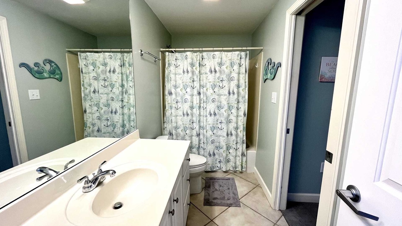 Photo of Bathroom in Gulf Shores