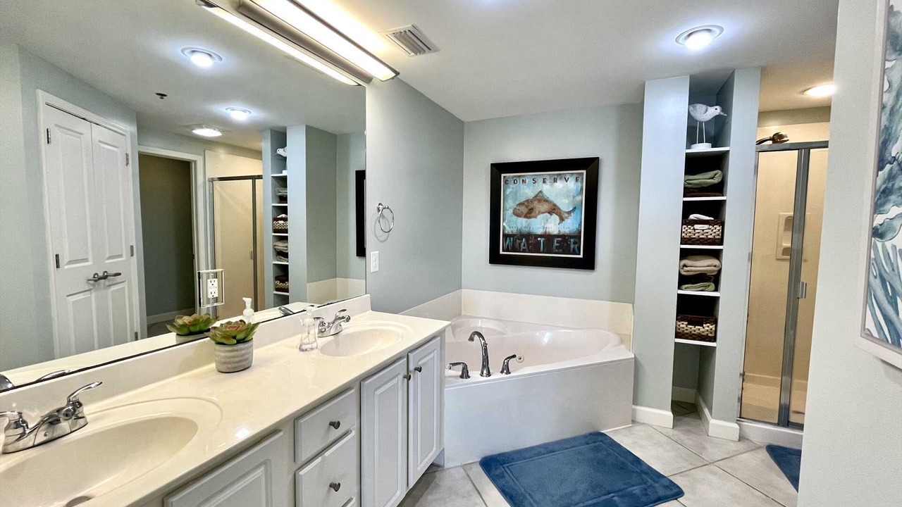 Photo of Bathroom in Gulf Shores