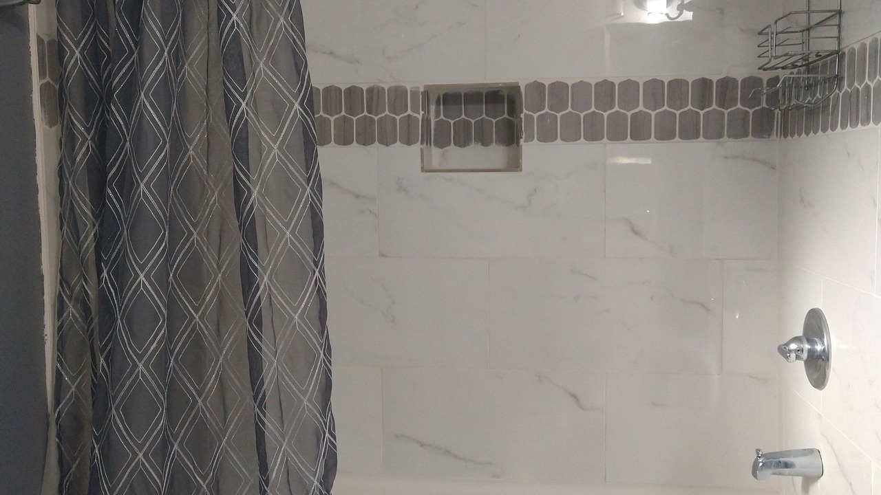 Photo of Bathroom in Jefferson Park