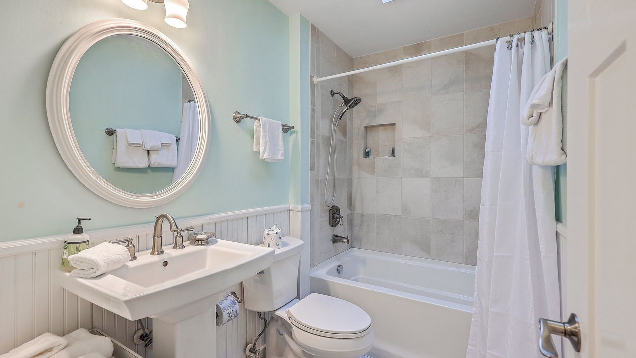 Photo of Bathroom in Seabrook Island