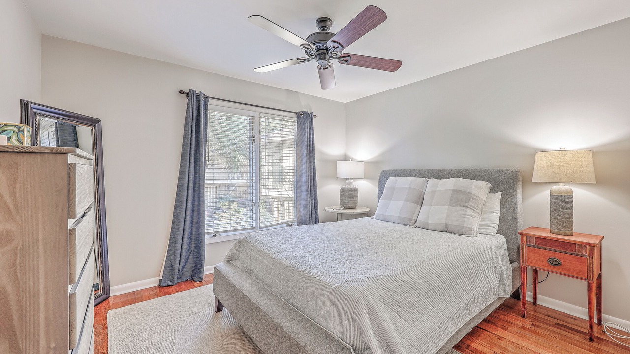 Photo of Bedroom in Seabrook Island
