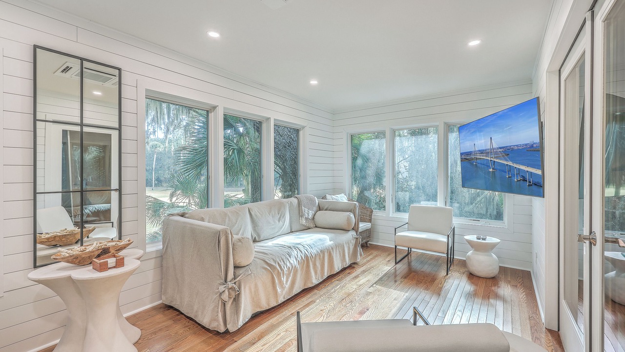 Photo of Livingroom in Seabrook Island