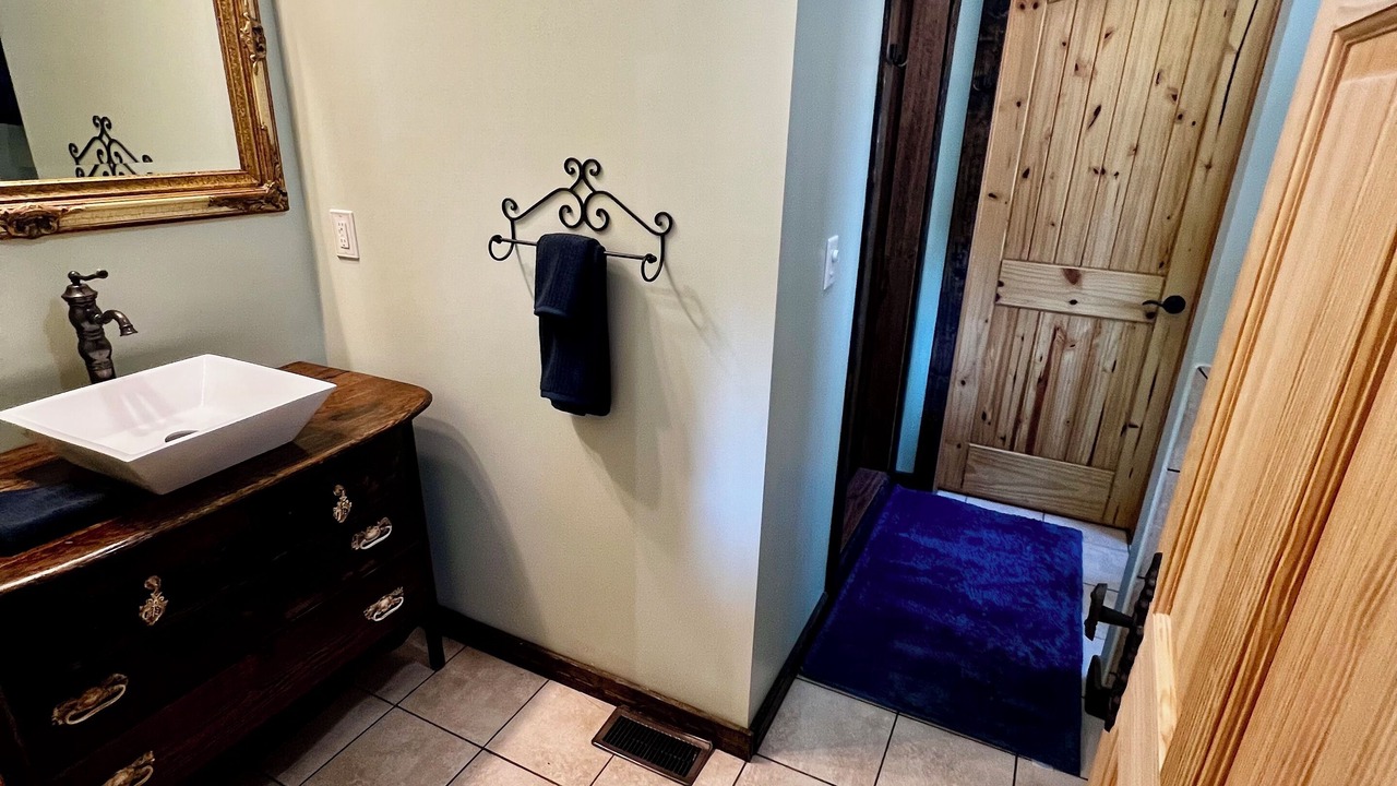 Photo of Bathroom in Cartersville