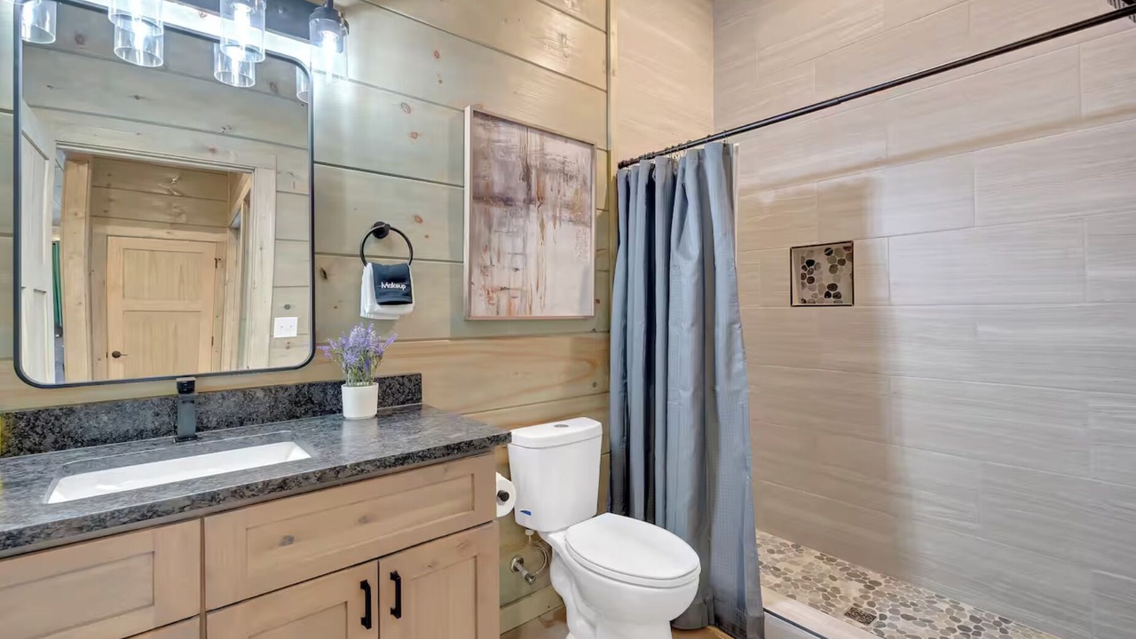 Photo of Bathroom in Sevierville