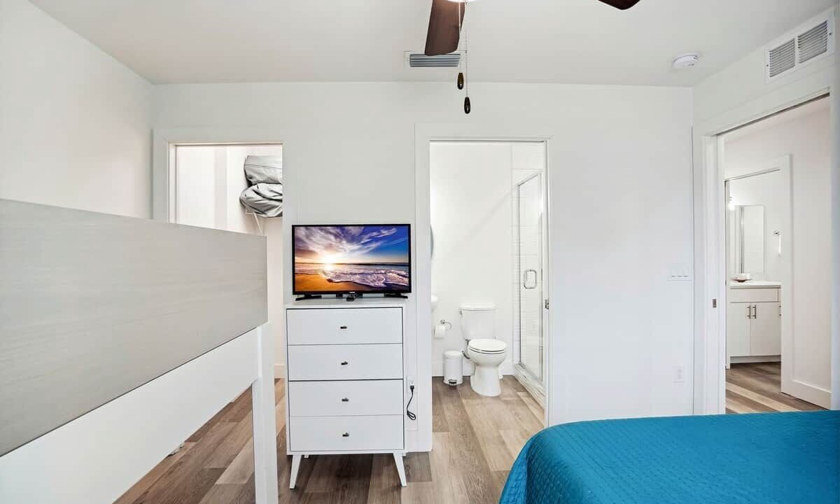 Photo of Bedroom in Madeira Beach