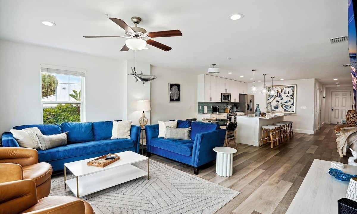 Photo of Livingroom in Madeira Beach