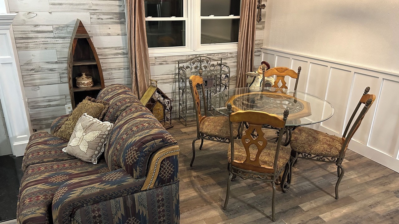 Photo of Livingroom in Dandridge