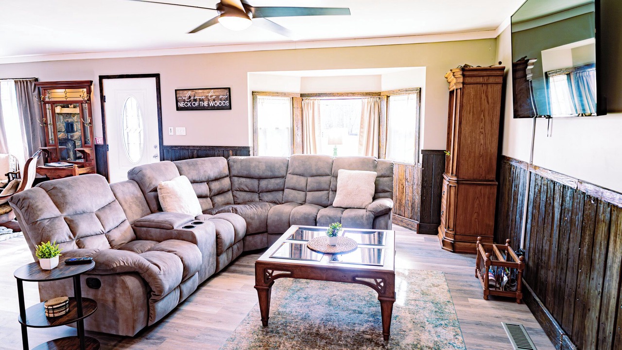 Photo of Livingroom in Dandridge