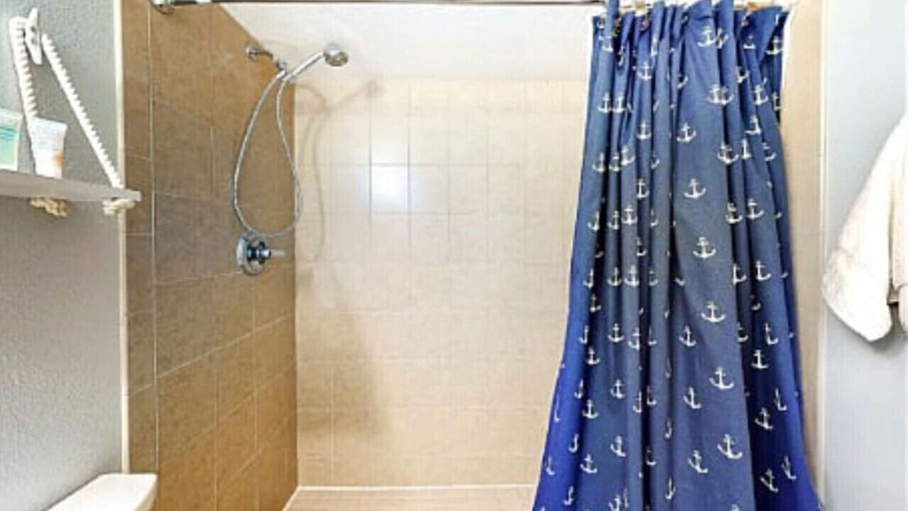 Photo of Bathroom in Melbourne Beach