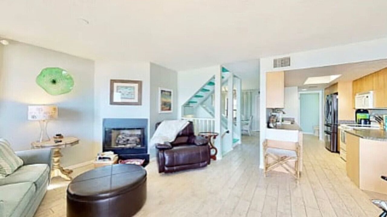 Photo of Livingroom in Melbourne Beach