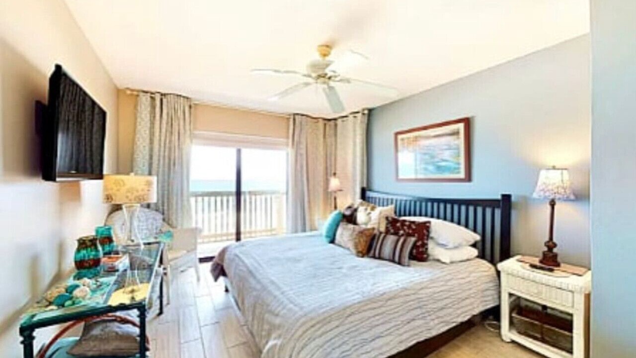 Photo of Bedroom in Melbourne Beach