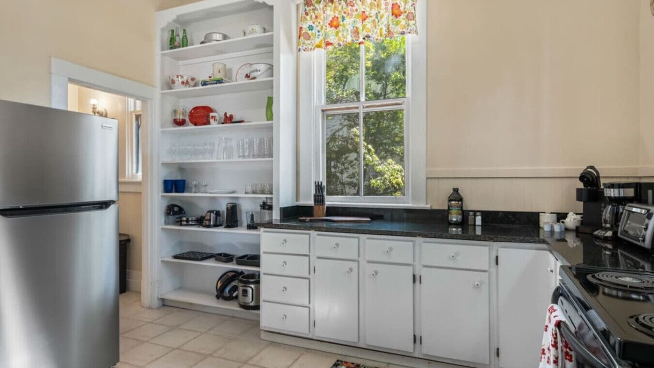 Photo of Kitchen in Five Points South