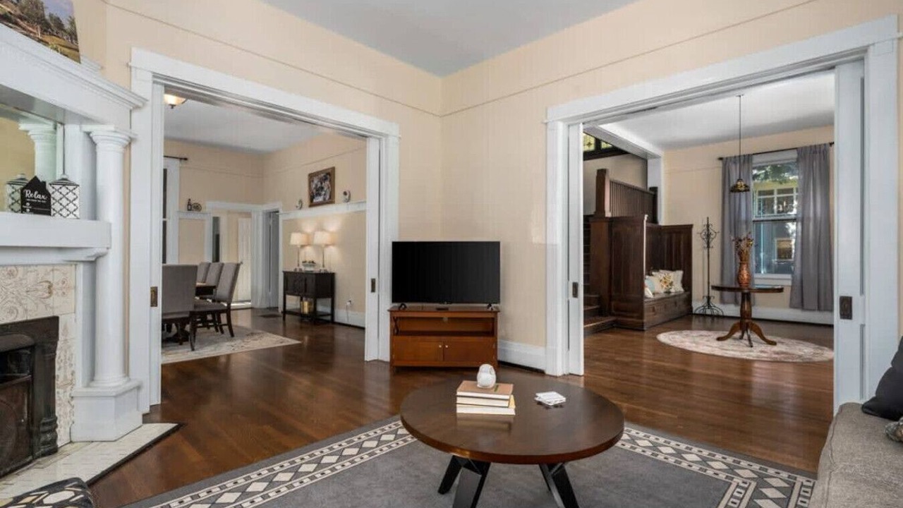 Photo of Livingroom in Five Points South