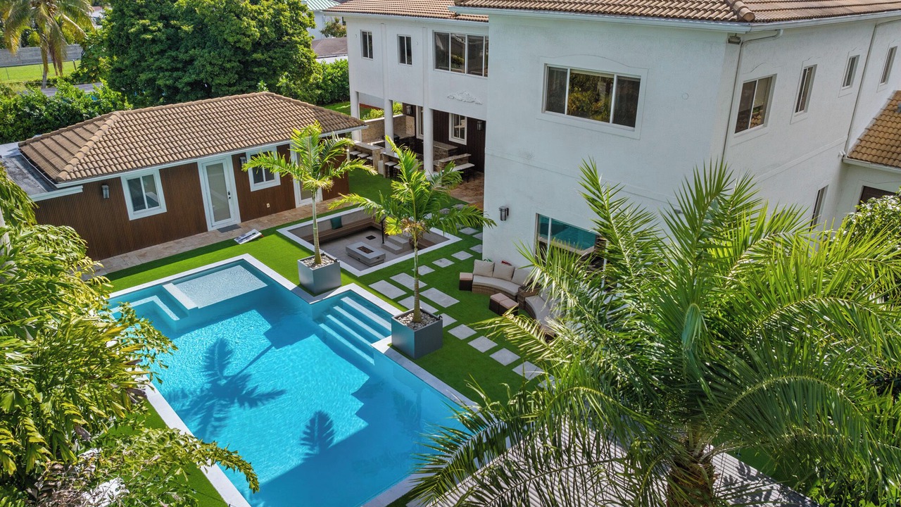 Photo of Outdoor in Miami Shores