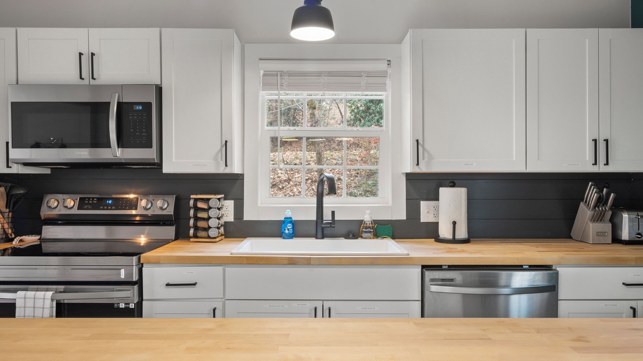 Photo of Kitchen in Maggie Valley