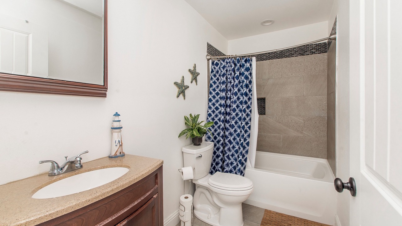 Photo of Bathroom in Long Beach