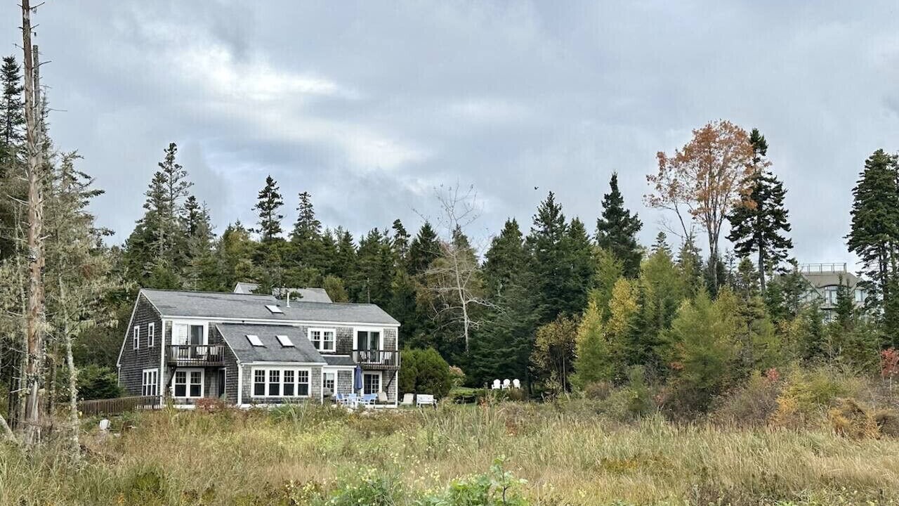 Photo of Outdoor in Bernard