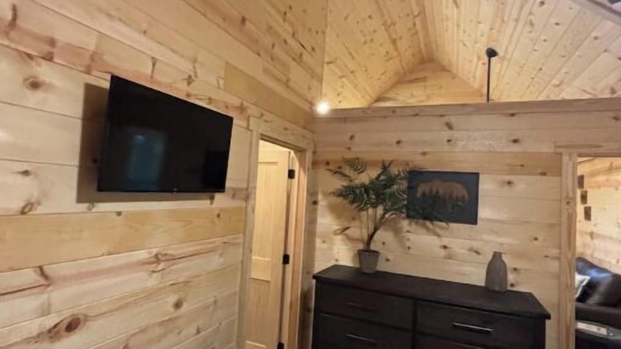 Photo of Bedroom in Cosby