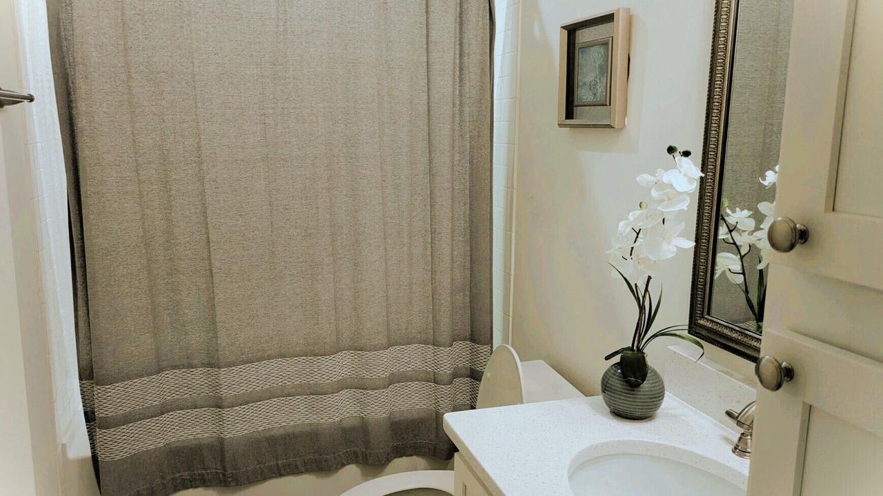 Photo of Bathroom in King City