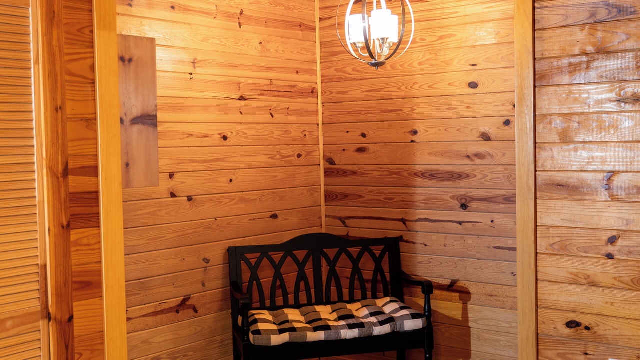 Photo of Bedroom in Warm Springs