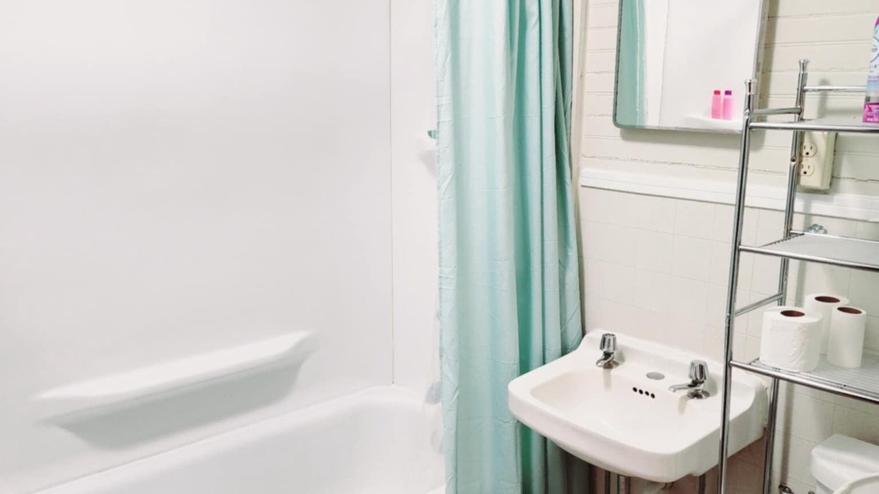 Photo of Bathroom in Hickory