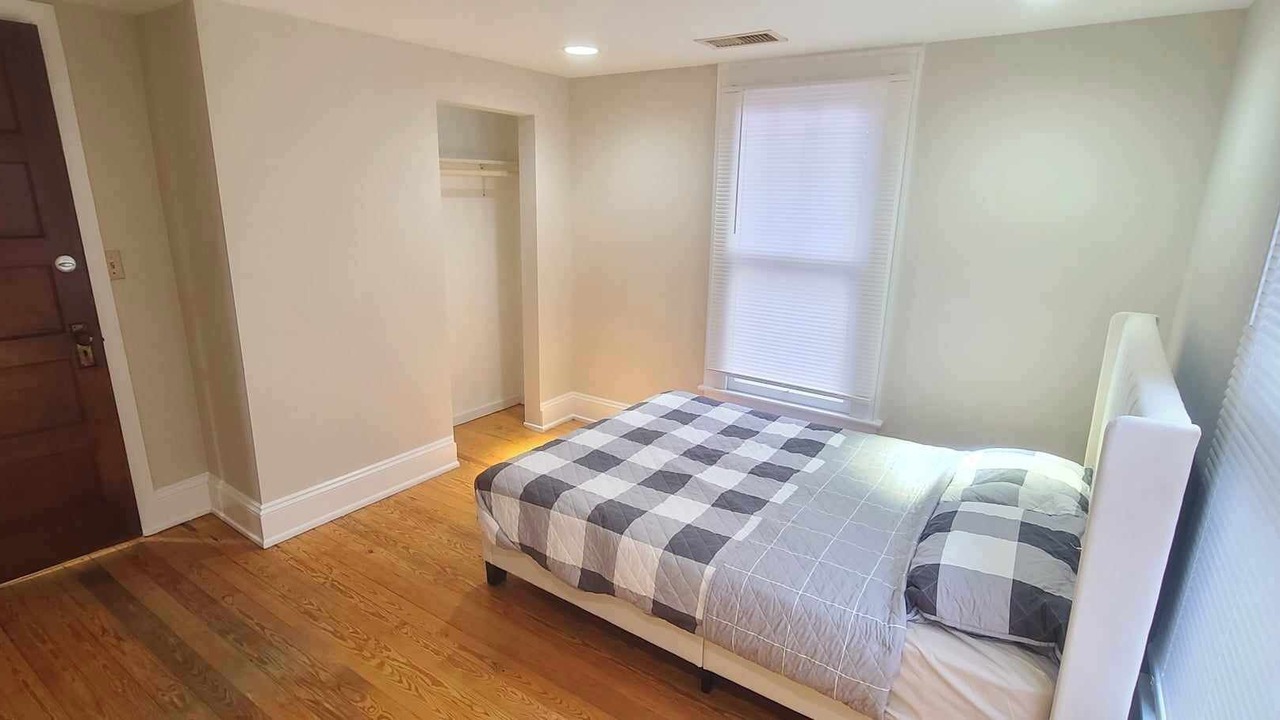 Photo of Bedroom in Hickory