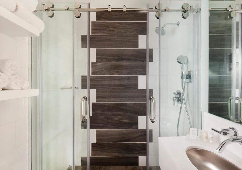 Photo of Bathroom in Midtown
