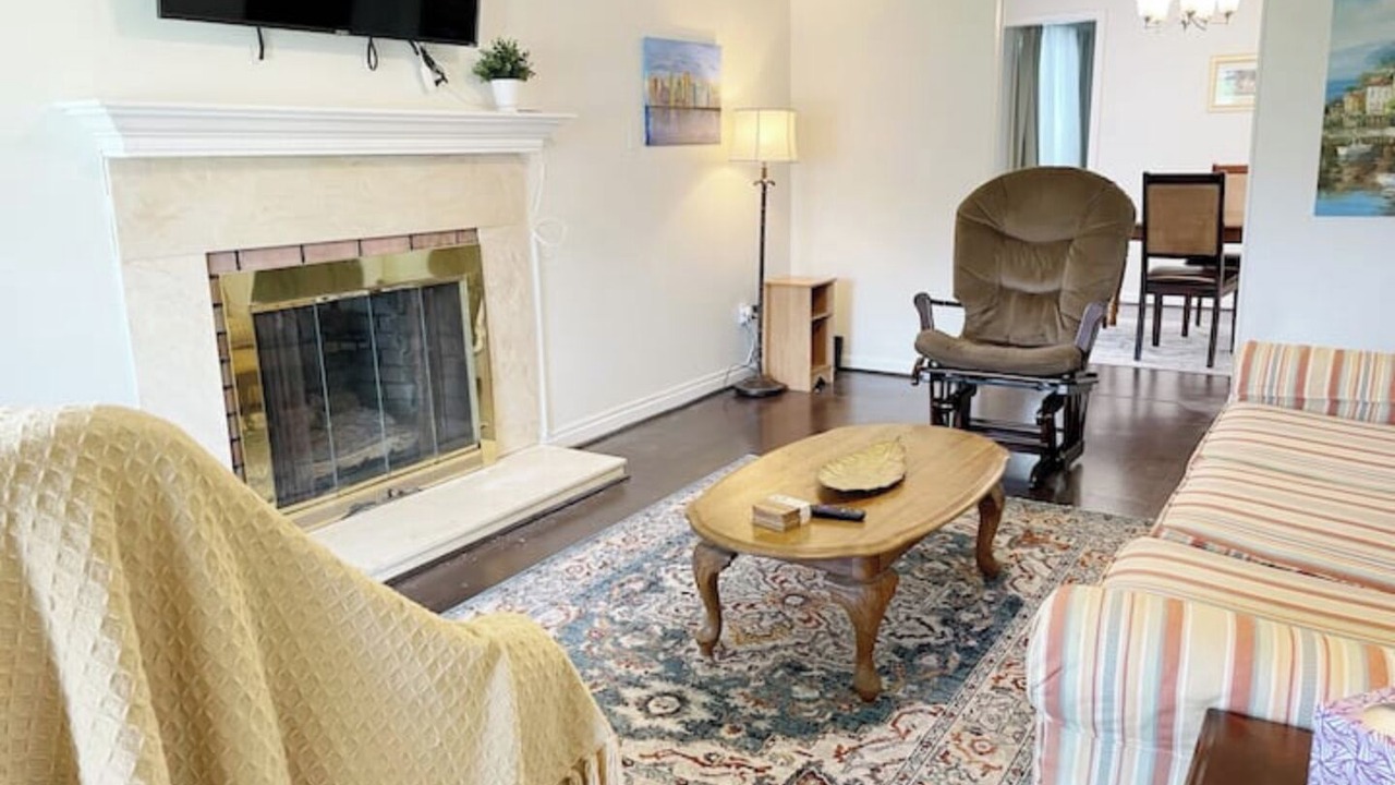 Photo of Livingroom in Decatur