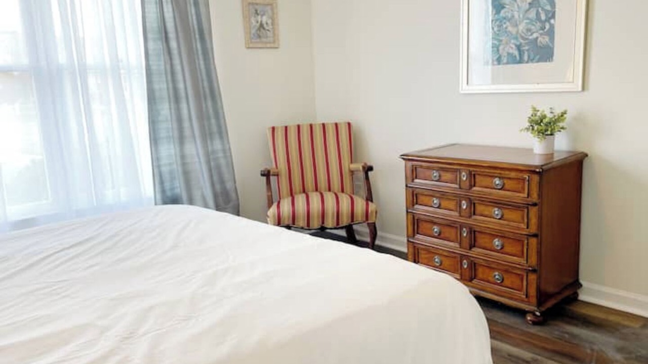 Photo of Bedroom in Decatur