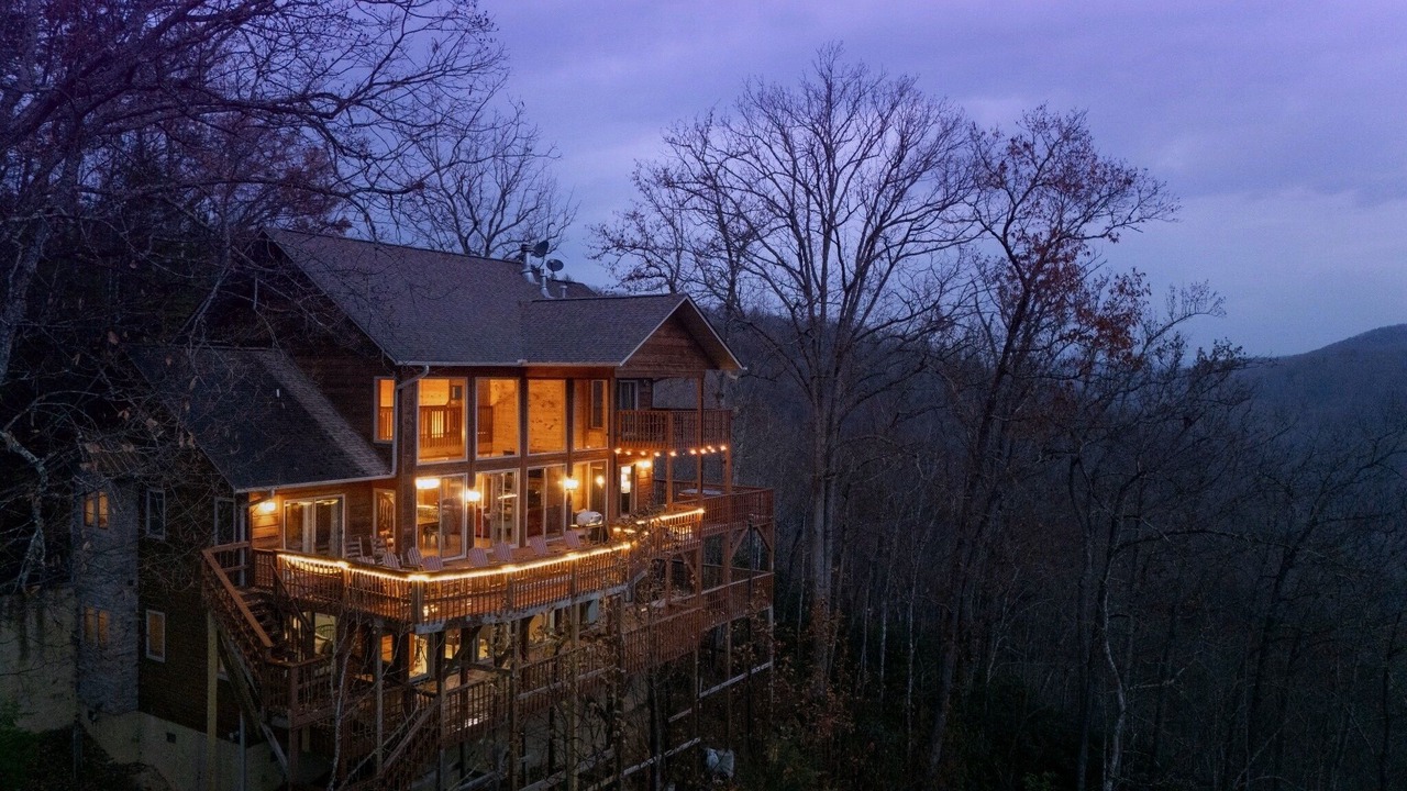 Photo of Others in Sevierville