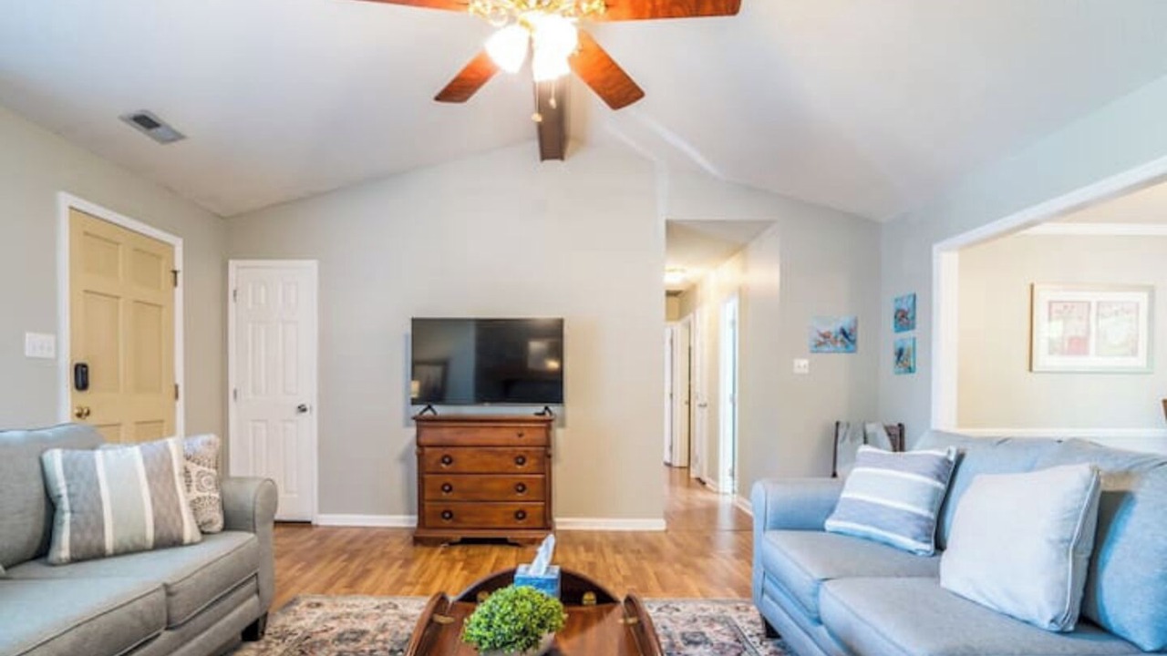 Photo of Livingroom in Decatur