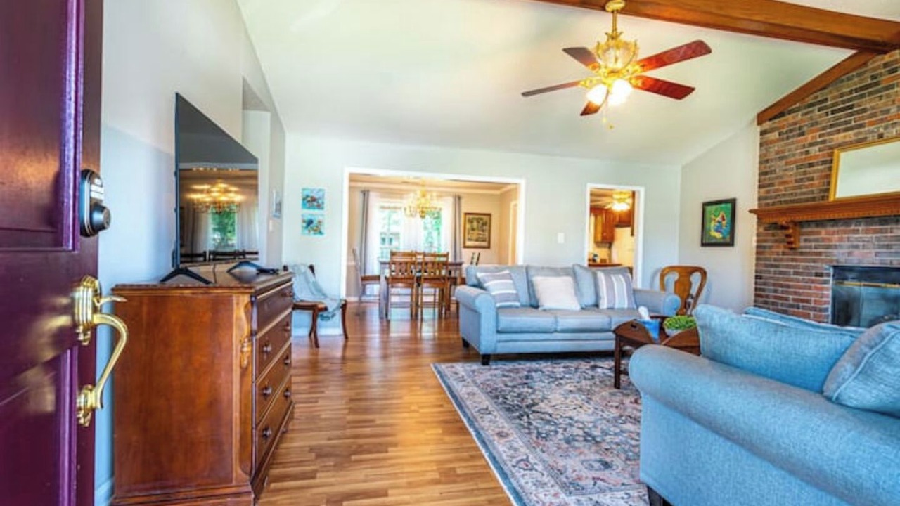 Photo of Livingroom in Decatur