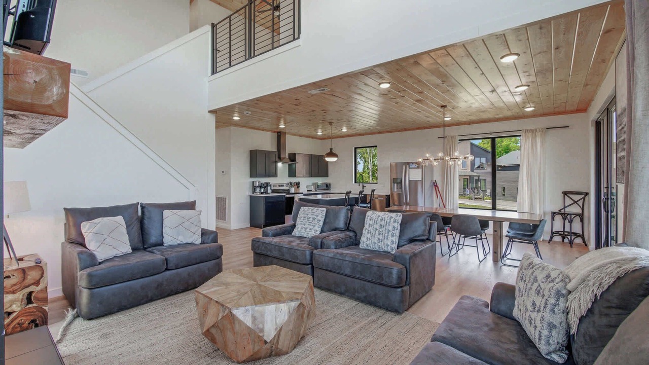 Photo of Livingroom in Sevierville