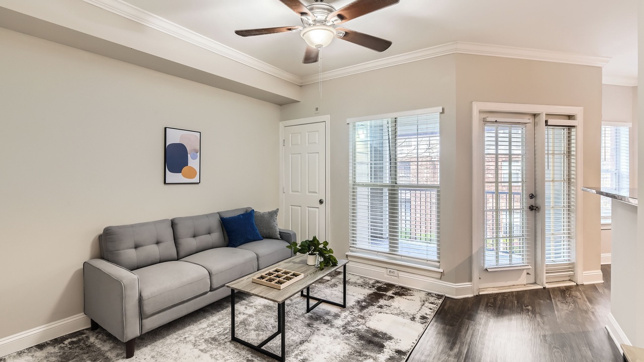 Photo of Livingroom in Old Fourth Ward