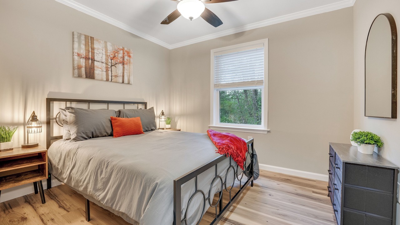 Photo of Bedroom in Heavens Holler
