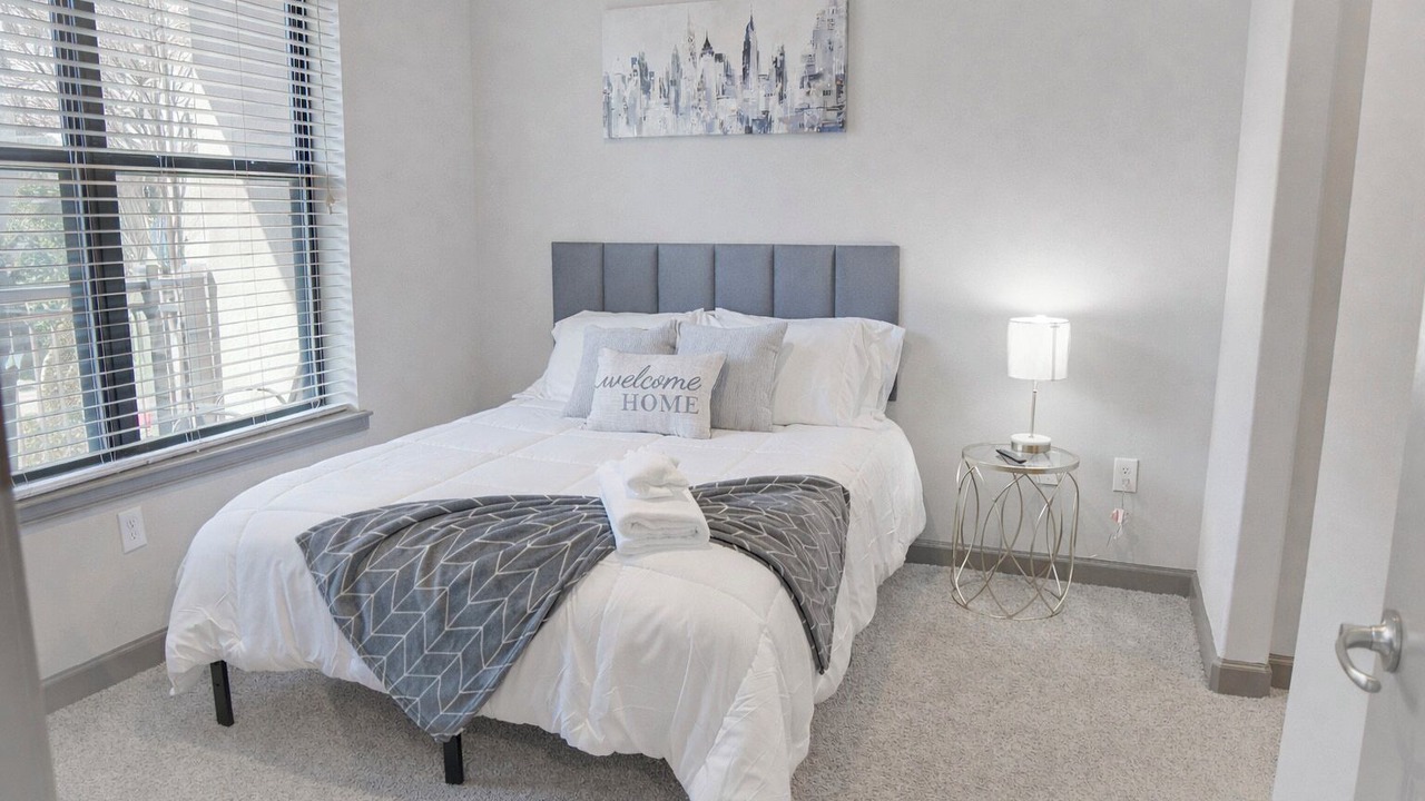 Photo of Bedroom in Loring Heights