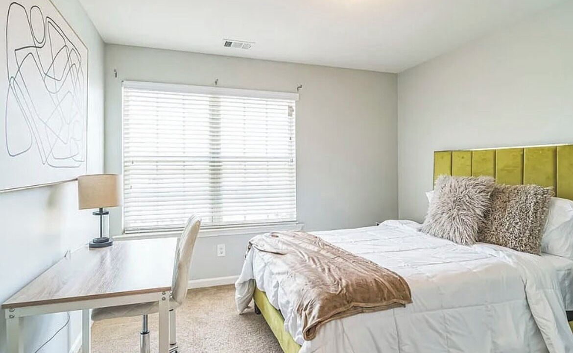 Photo of Bedroom in Fairburn