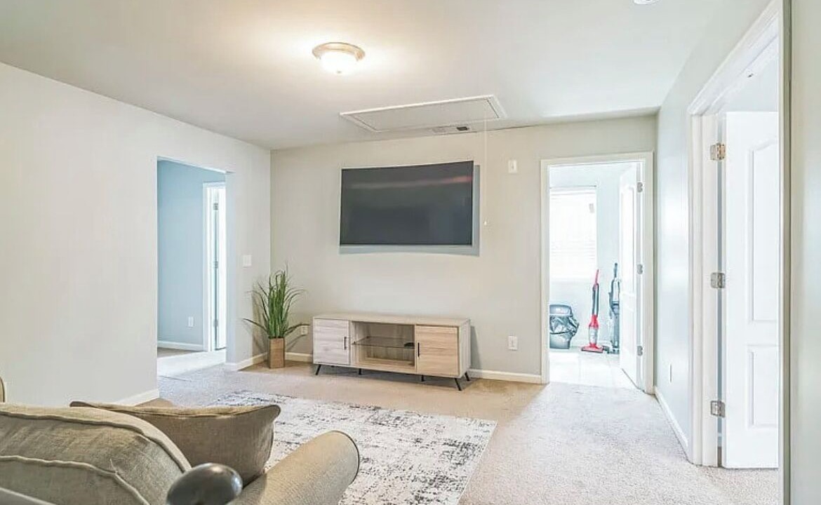 Photo of Livingroom in Fairburn