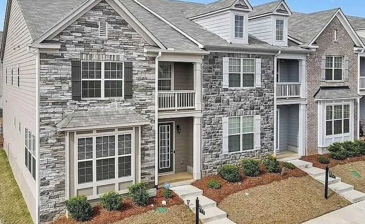 Photo of Outdoor in Fairburn