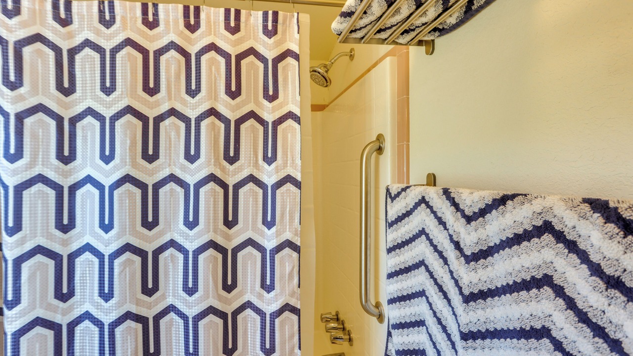 Photo of Bathroom in Bluff