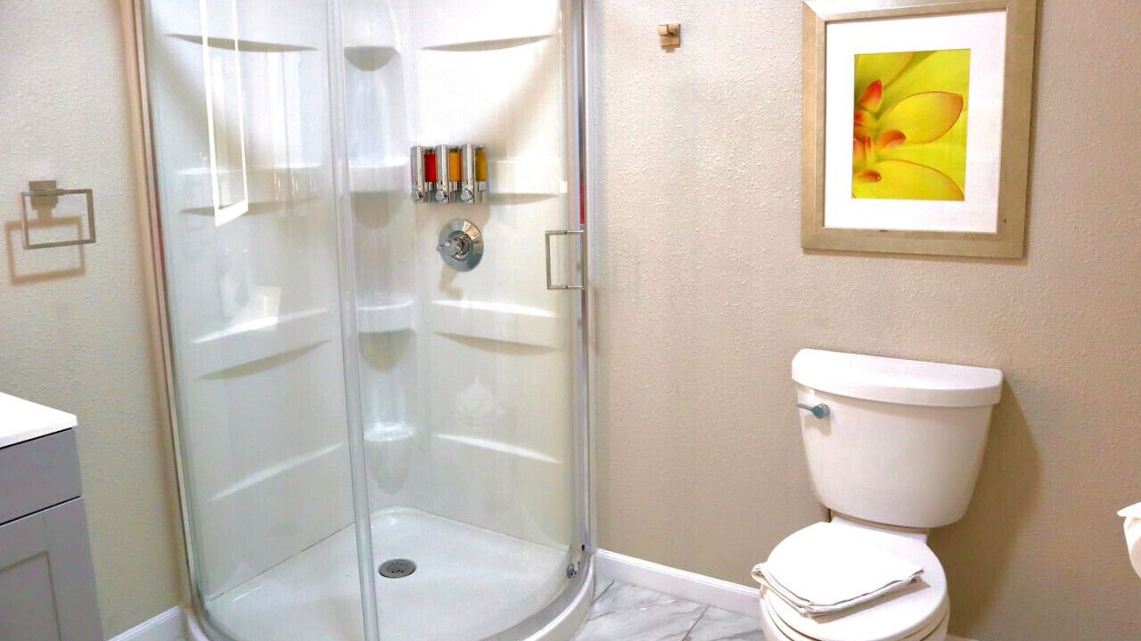 Photo of Bathroom in Laurel