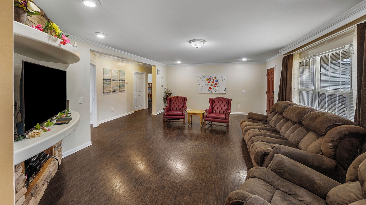 Photo of Livingroom in Dandridge