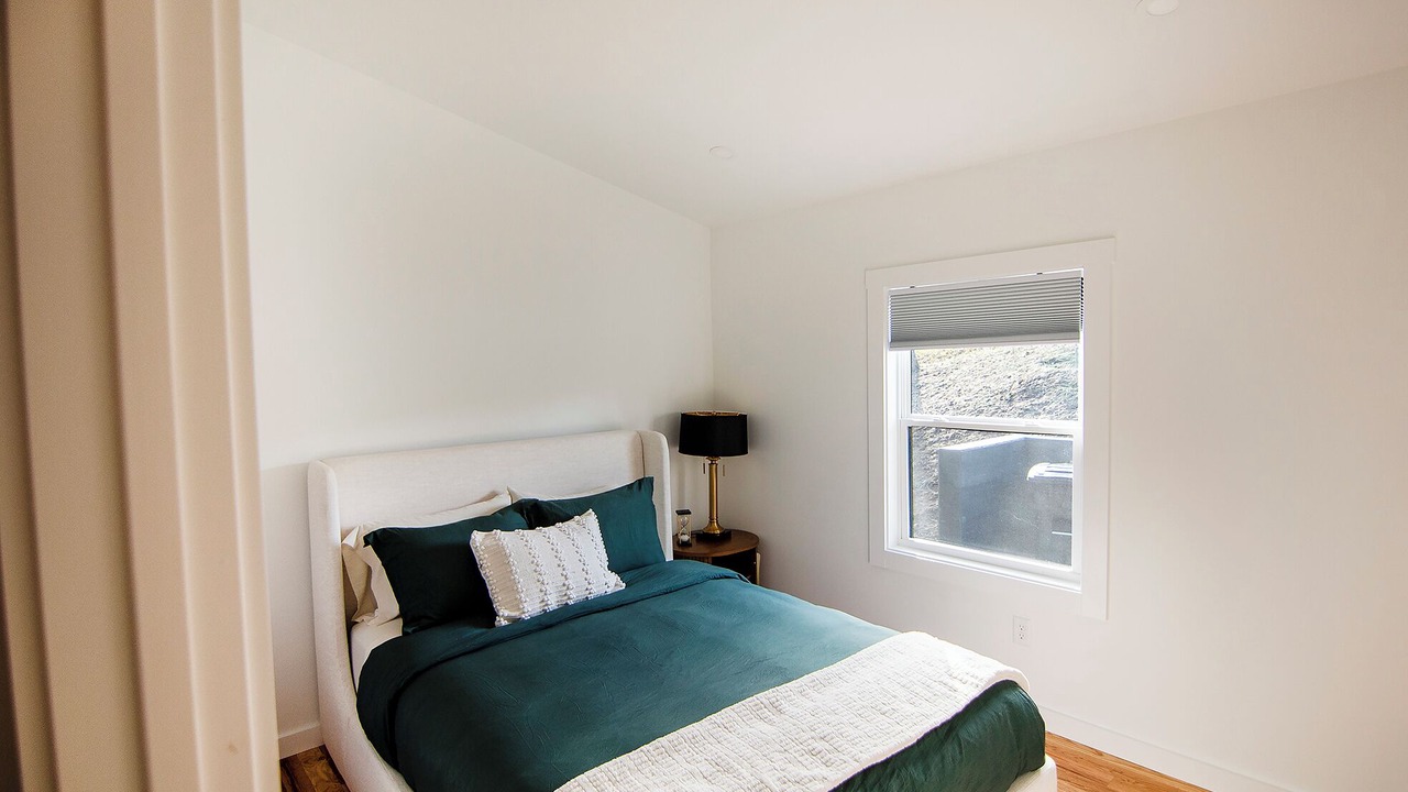 Photo of Bedroom in Alexander