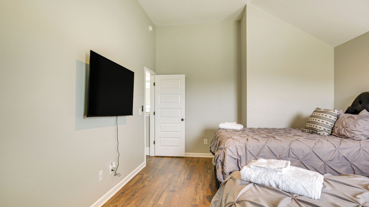 Photo of Bedroom in Grovetown