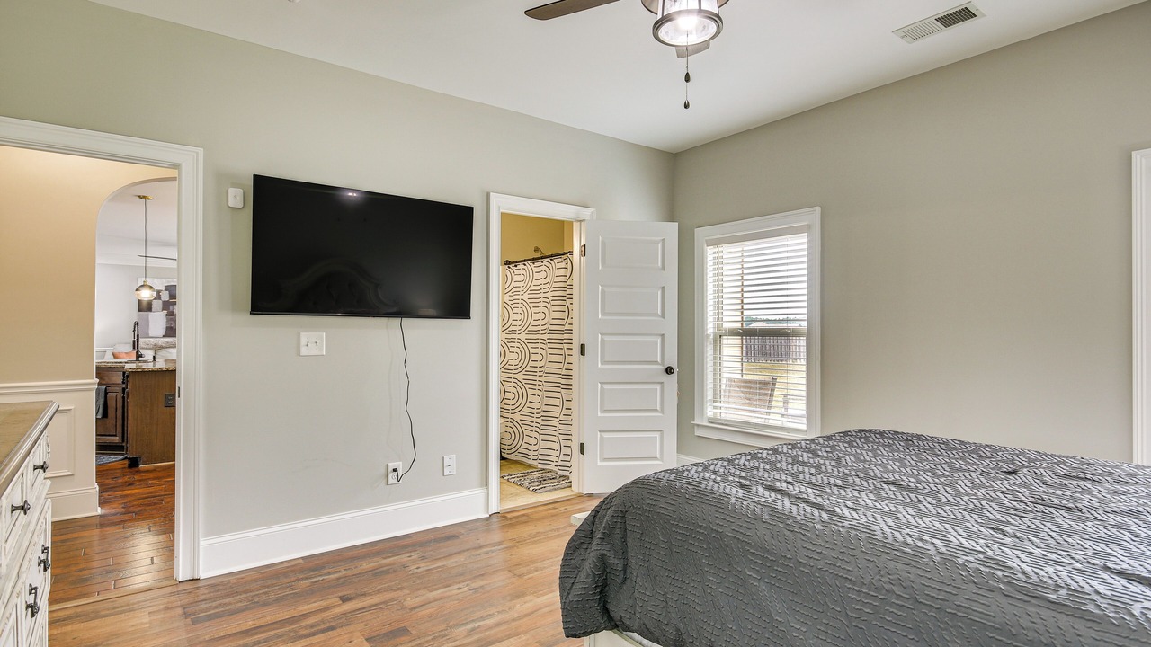 Photo of Bedroom in Grovetown