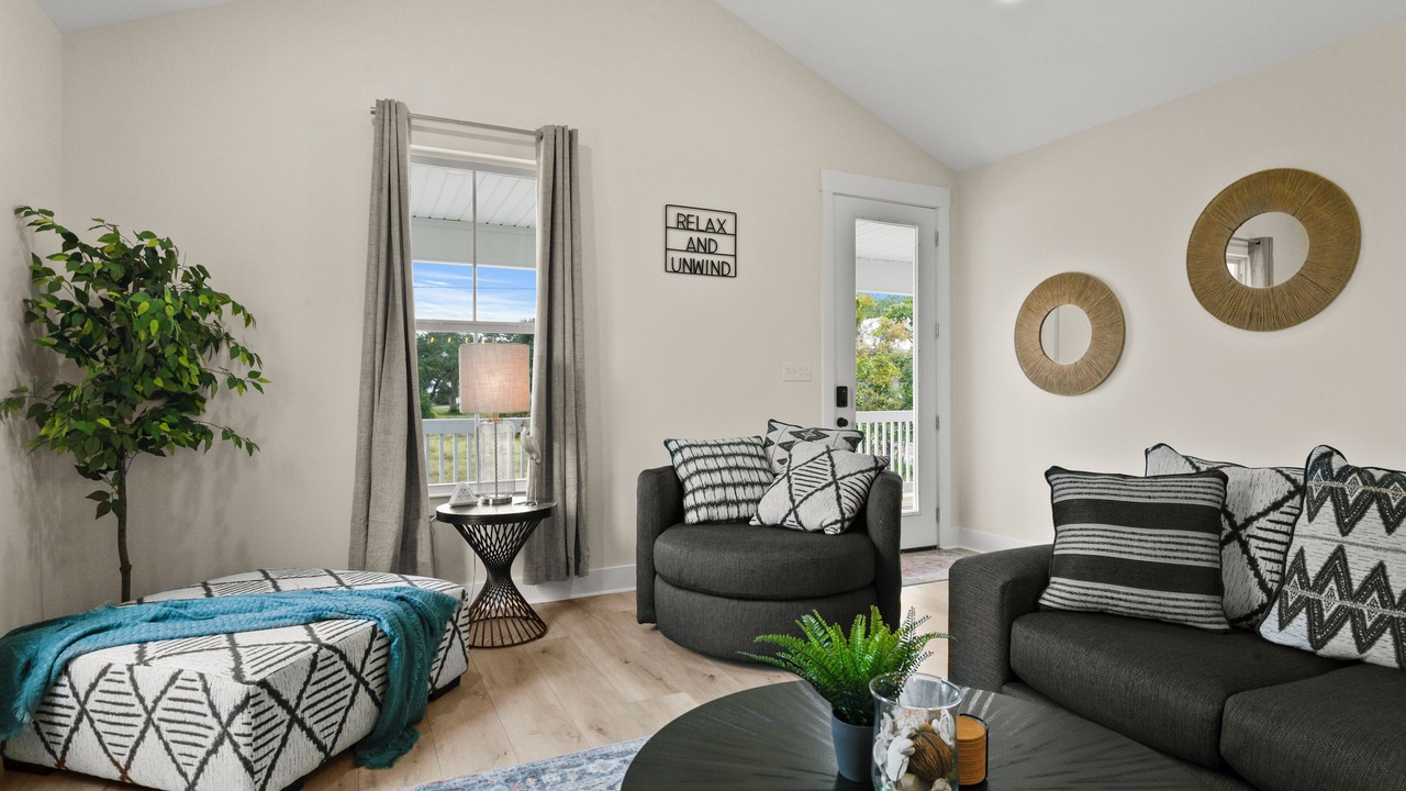 Photo of Livingroom in Gulfport