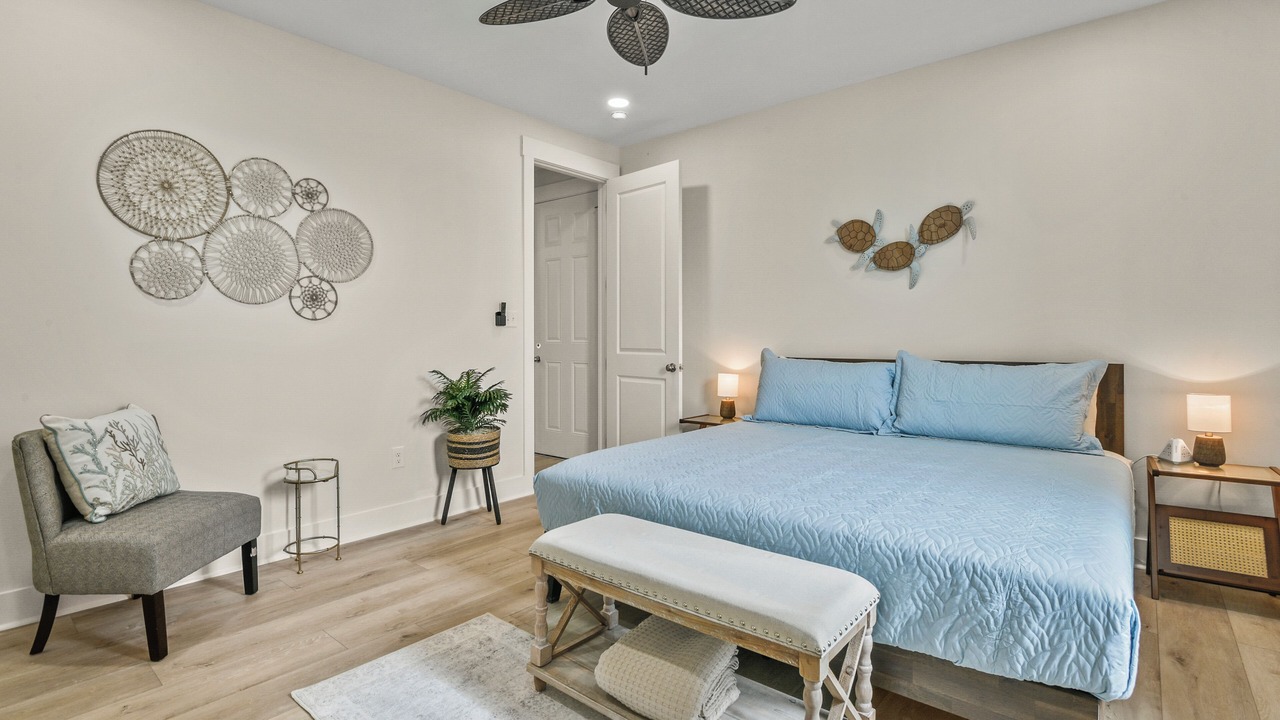 Photo of Bedroom in Gulfport